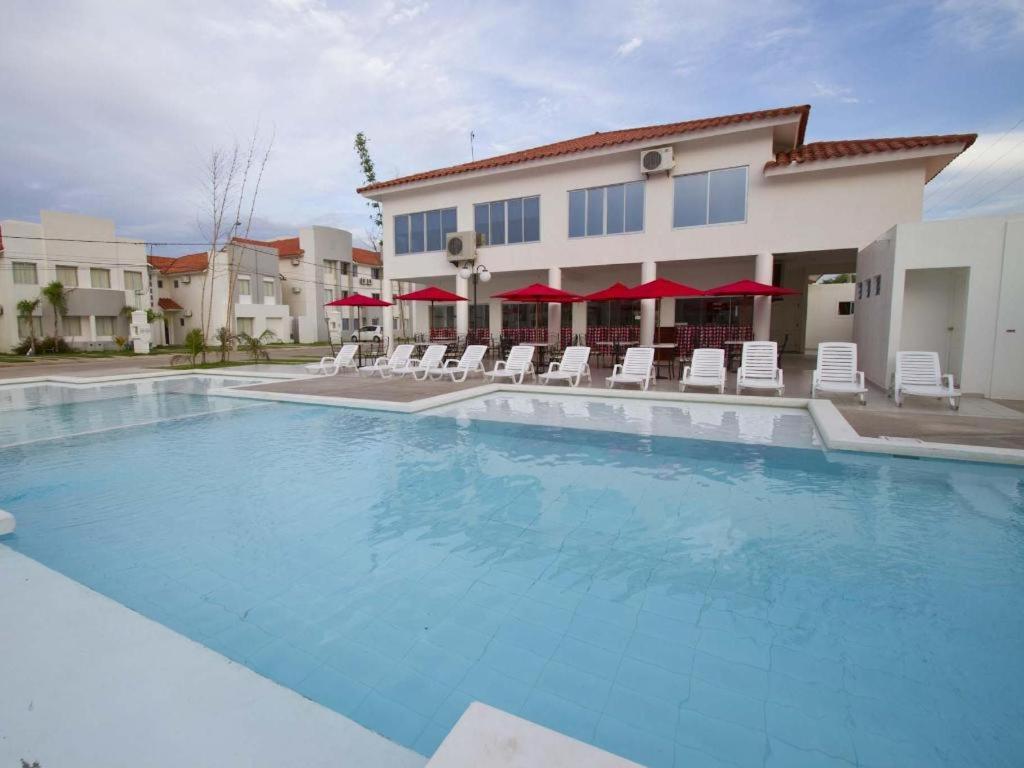 Terranova Suites Santa Cruz de La Sierra Buitenkant foto