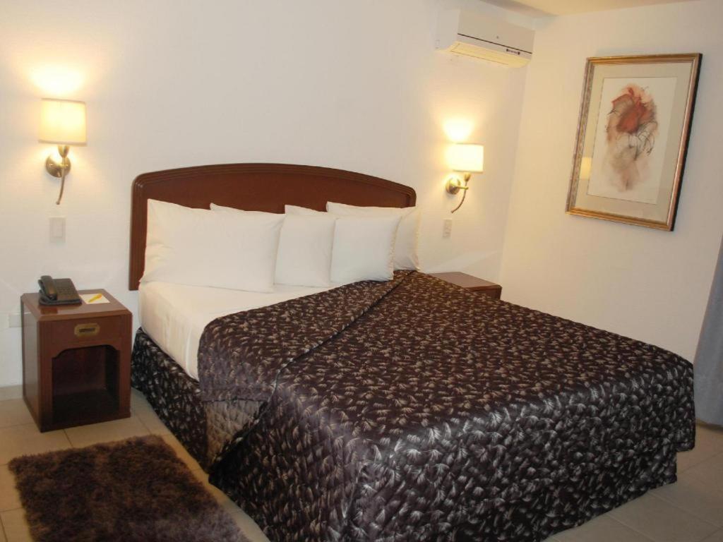 Terranova Suites Santa Cruz de La Sierra Buitenkant foto