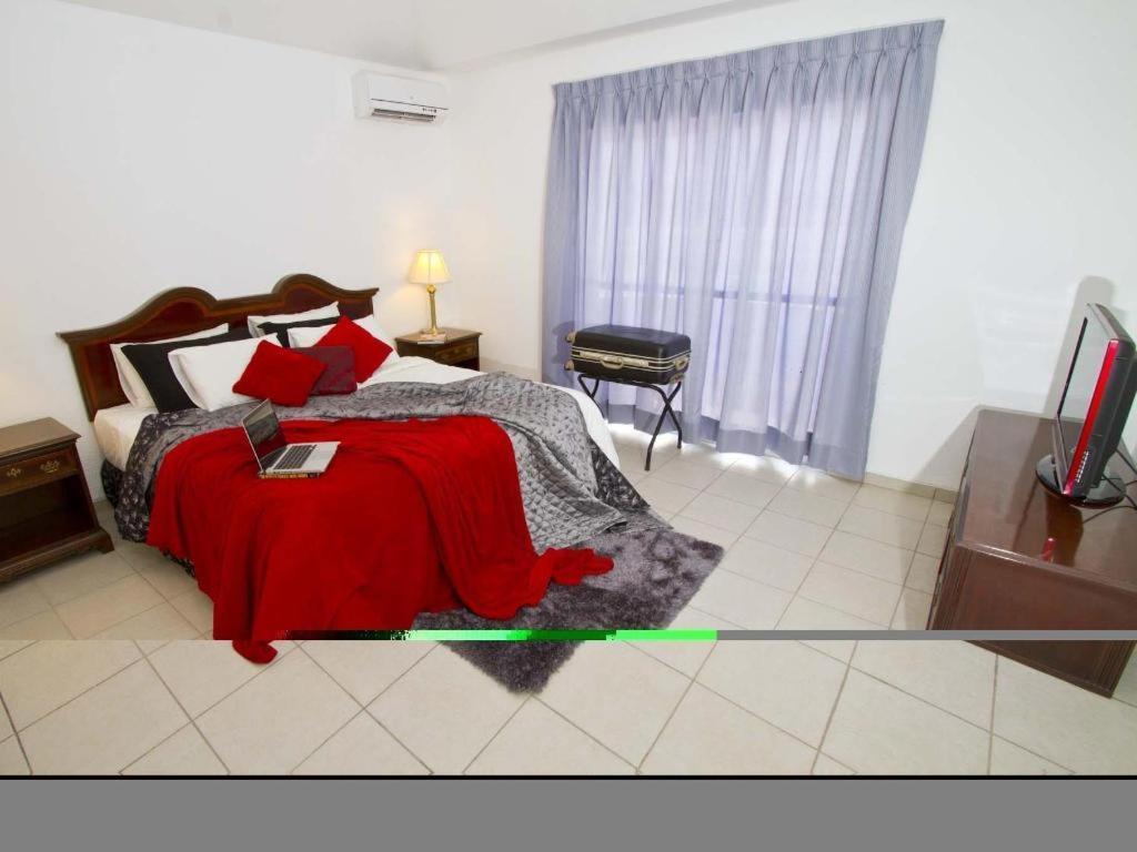 Terranova Suites Santa Cruz de La Sierra Buitenkant foto