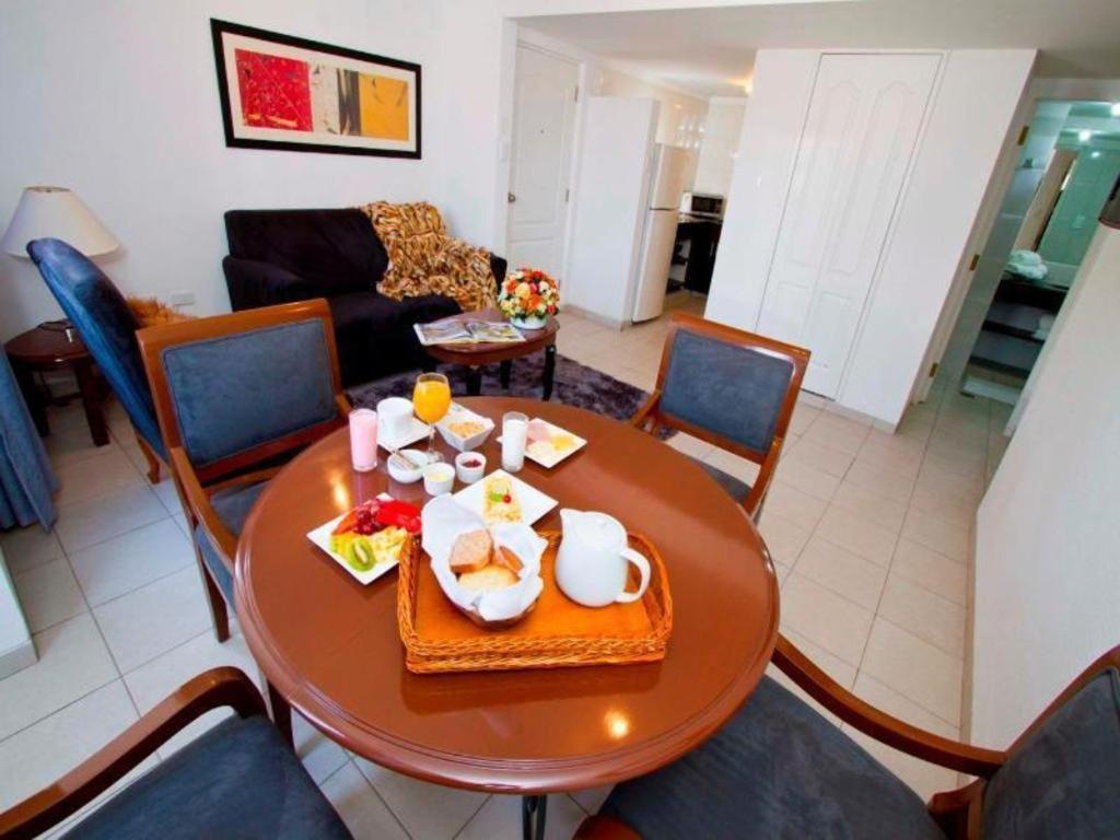 Terranova Suites Santa Cruz de La Sierra Buitenkant foto