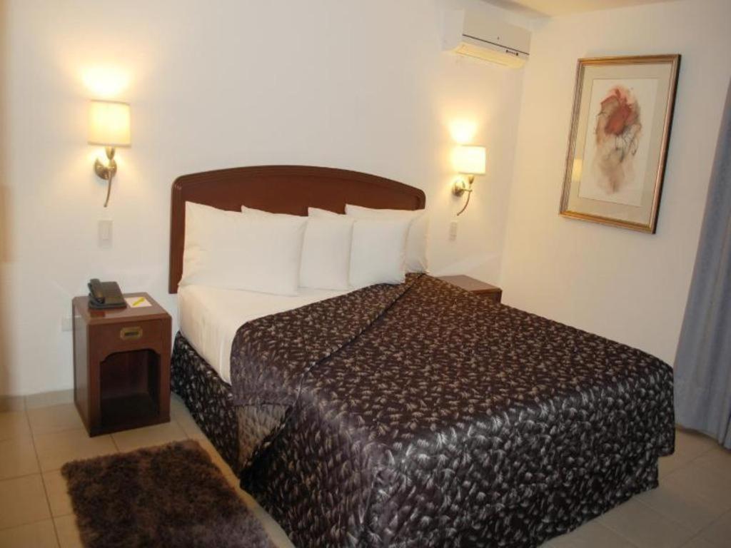 Terranova Suites Santa Cruz de La Sierra Buitenkant foto