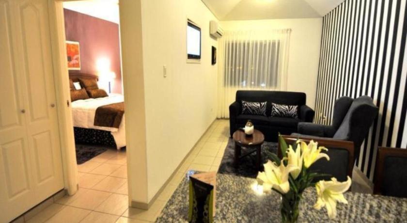 Terranova Suites Santa Cruz de La Sierra Buitenkant foto
